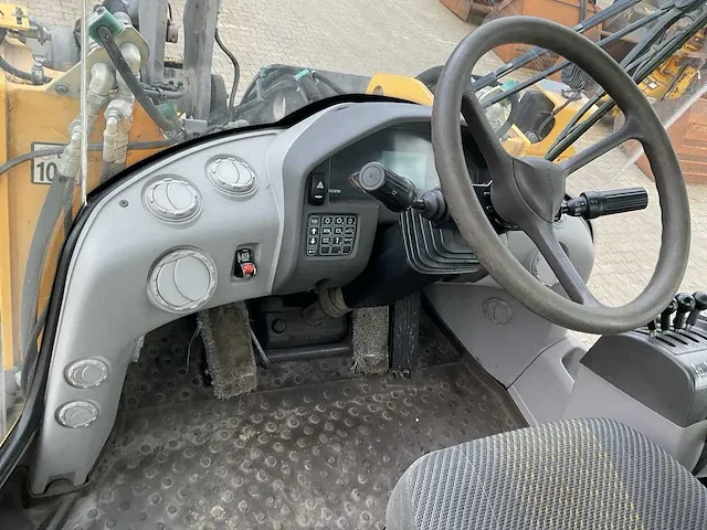 2011 volvo l90f shovel - afbeelding 33 van  52