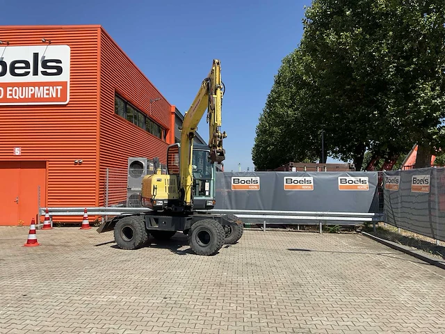 2011 yanmar b55w-2 banden graafmachine - afbeelding 1 van  42