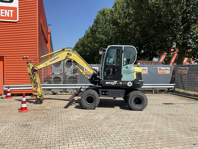 2011 yanmar b55w-2 banden graafmachine - afbeelding 38 van  42