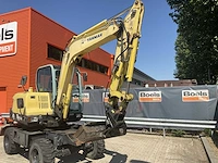 2011 yanmar b55w banden graafmachine - afbeelding 17 van  50