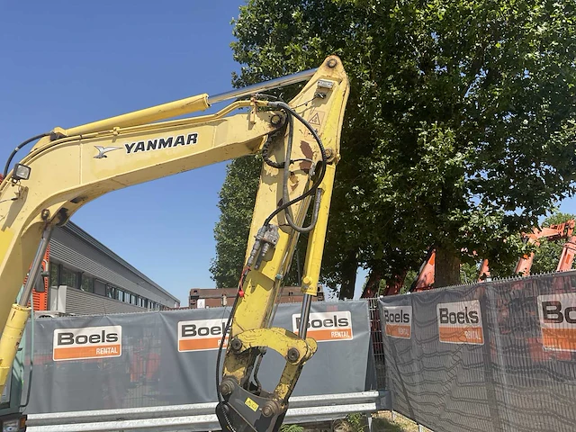 2011 yanmar b55w banden graafmachine - afbeelding 19 van  50
