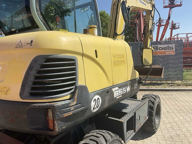 2011 yanmar b55w banden graafmachine - afbeelding 24 van  50