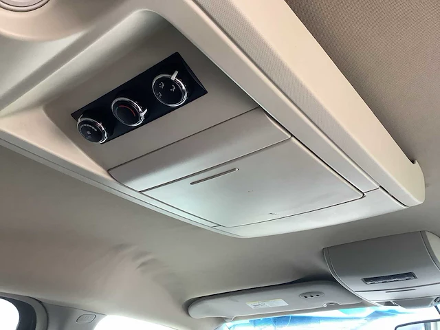 2012 - chrysler - town & country - personenauto - afbeelding 5 van  15