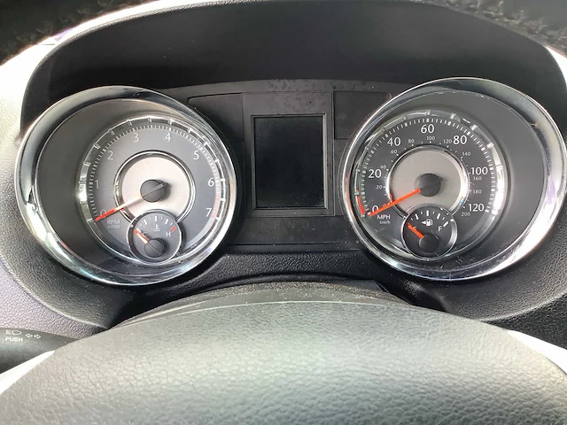 2012 - chrysler - town & country - personenauto - afbeelding 7 van  15