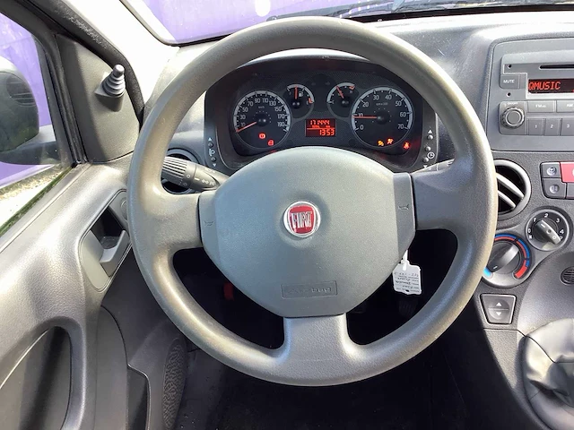 2012 - fiat - panda - 1.2 classic - personenauto - afbeelding 11 van  12