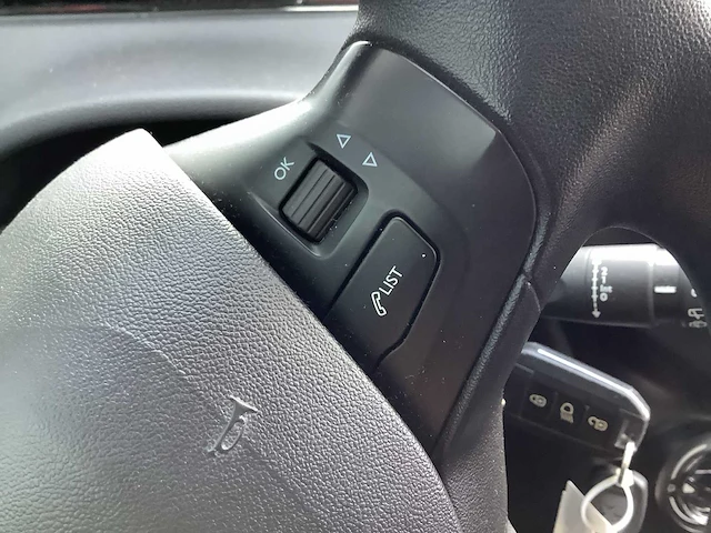 2012 - peugeot - 208 - 1.2 vti active - personenauto - afbeelding 3 van  16