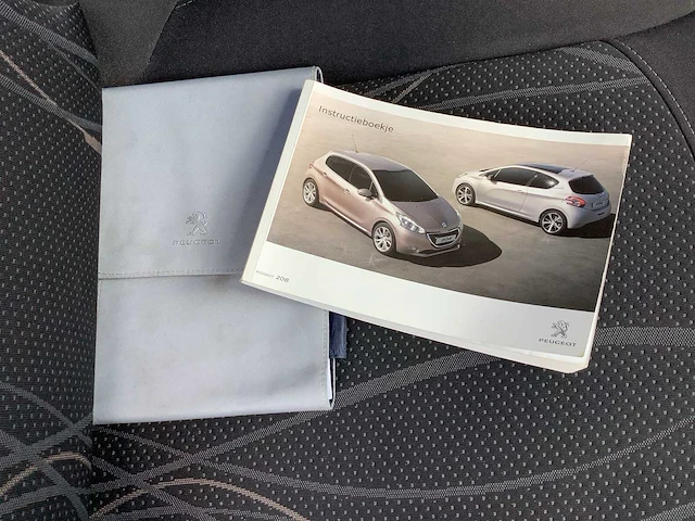 2012 - peugeot - 208 - 1.2 vti active - personenauto - afbeelding 8 van  16
