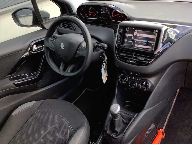 2012 - peugeot - 208 - 1.2 vti active - personenauto - afbeelding 14 van  16