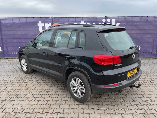 2012 - volkswagen - tiguan - 1.4 tsi comfort & design - personenauto - afbeelding 13 van  18