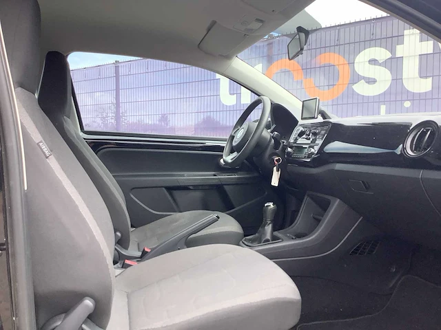 2012 - volkswagen - up! - 1.0 high up! - personenauto - afbeelding 7 van  11