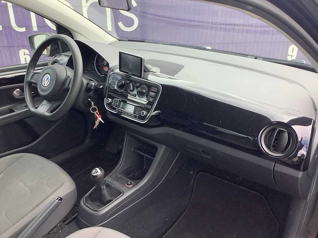 2012 - volkswagen - up! - 1.0 high up! - personenauto - afbeelding 9 van  11