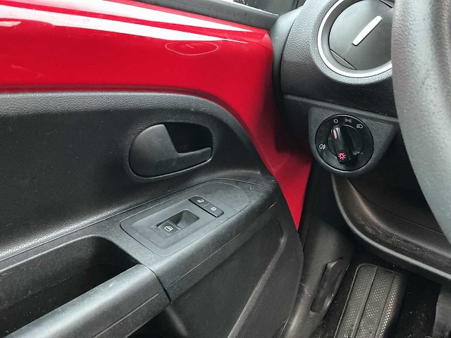 2012 - volkswagen - up! - 1.0 take up! - personenauto - afbeelding 2 van  12