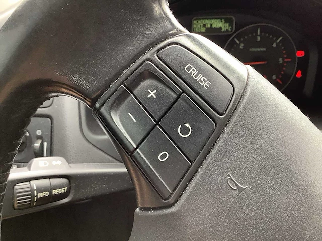 2012 - volvo - v50 - 1.6 d2 s/s lim. ed. - personenauto - afbeelding 2 van  16