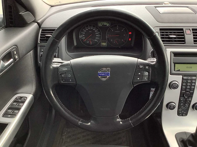 2012 - volvo - v50 - 1.6 d2 s/s lim. ed. - personenauto - afbeelding 16 van  16