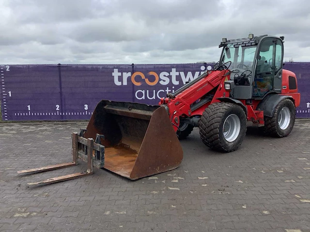 2012 - weidemann - 24070 cx t - shovel - afbeelding 1 van  19