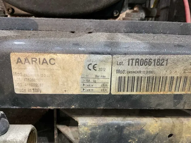 2012 aariac compressor met 2 straalketels - afbeelding 7 van  10