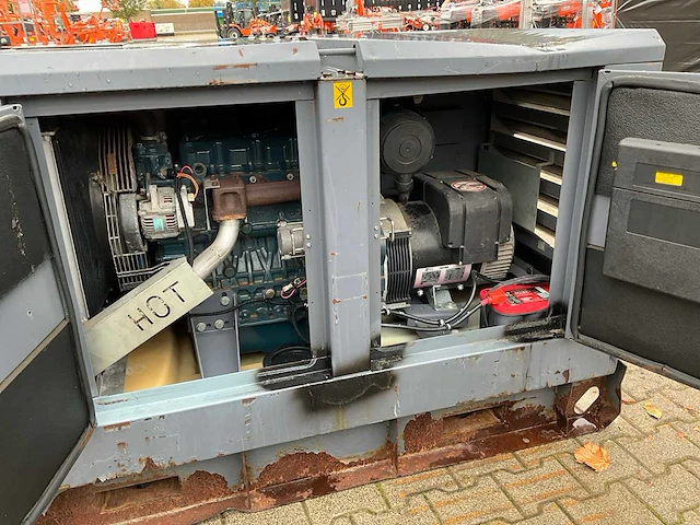 2012 atlas copco qas 20 kd 400v 50hz stroom aggregaat - afbeelding 4 van  21