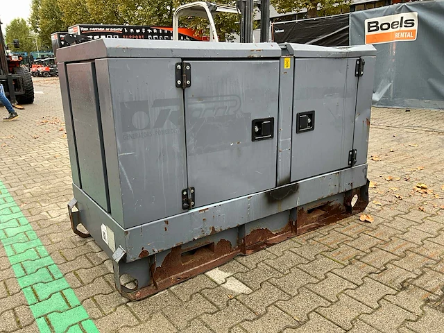 2012 atlas copco qas 20 kd 400v 50hz stroom aggregaat - afbeelding 15 van  21