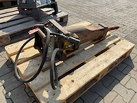2012 atlas copco sb 152 hydraulische sloophamer - afbeelding 1 van  6