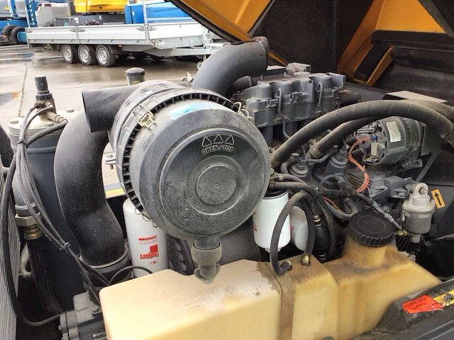 2012 atlas copco xas57 mobiele luchtcompressor - afbeelding 3 van  14