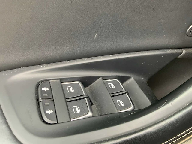 2012 audi s6 limousine personenauto - afbeelding 39 van  48
