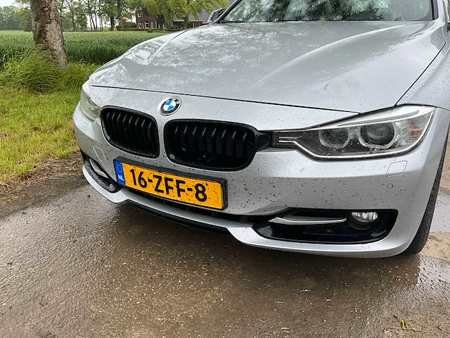 2012 bmw 3-serie 335i high executive personenauto - afbeelding 3 van  32