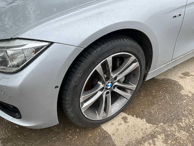 2012 bmw 3-serie 335i high executive personenauto - afbeelding 4 van  32