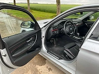 2012 bmw 3-serie 335i high executive personenauto - afbeelding 10 van  32