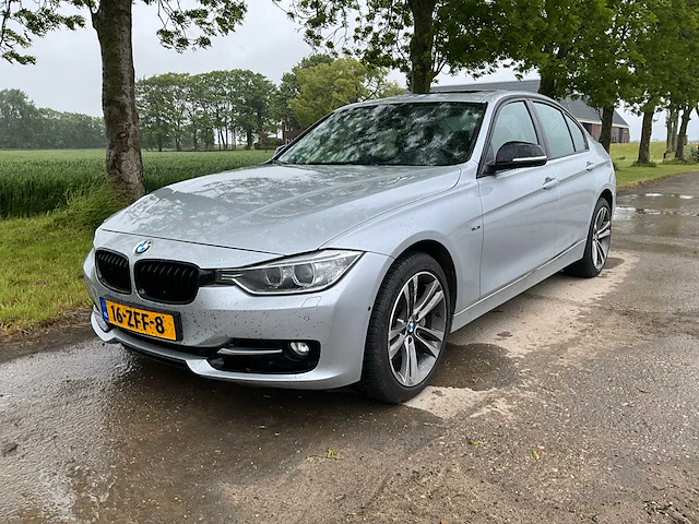 2012 bmw 3-serie 335i high executive personenauto - afbeelding 1 van  32