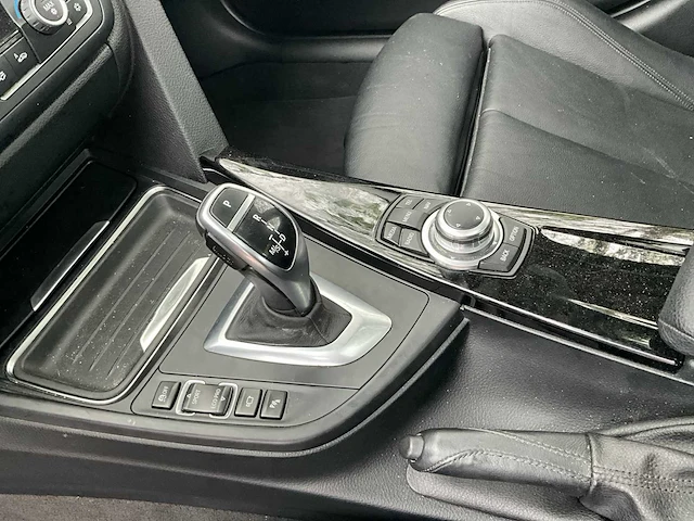 2012 bmw 3-serie 335i high executive personenauto - afbeelding 16 van  32