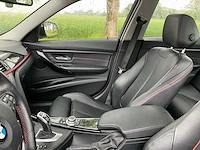 2012 bmw 3-serie 335i high executive personenauto - afbeelding 18 van  32