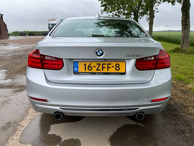 2012 bmw 3-serie 335i high executive personenauto - afbeelding 31 van  32