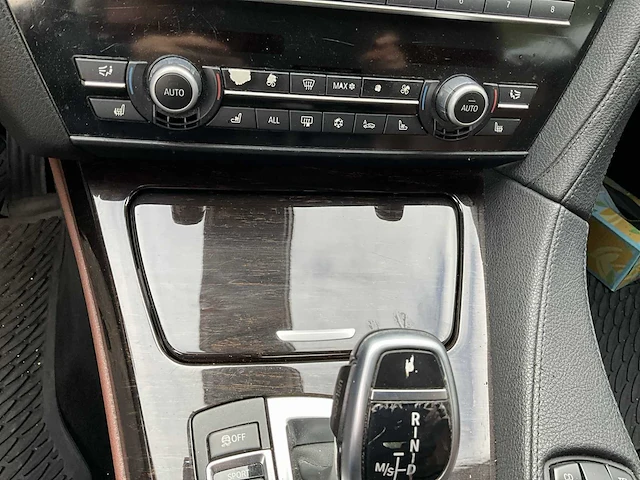 2012 bmw 650 i personenauto - afbeelding 14 van  31