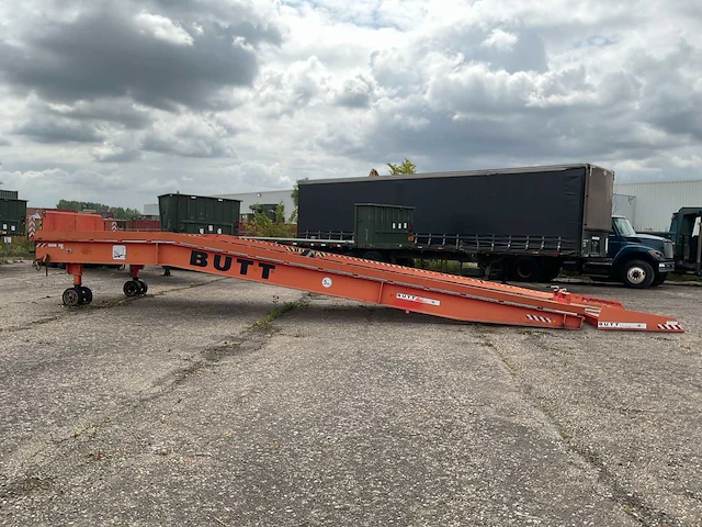 2012 butt bkv1713-so laadbrug - afbeelding 9 van  12