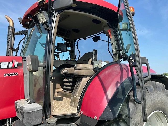 2012 case ih puma 130 cvx vierwielaangedreven landbouwtractor - afbeelding 31 van  47