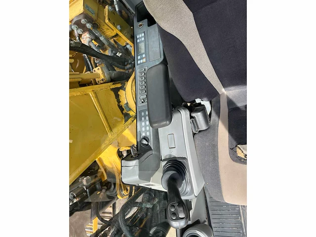 2012 caterpillar 323e l - rupsgraafmachine - afbeelding 35 van  65