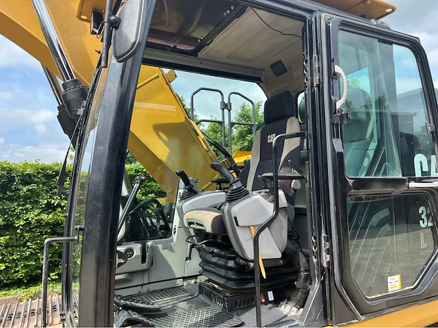 2012 caterpillar 323e l - rupsgraafmachine - afbeelding 41 van  65