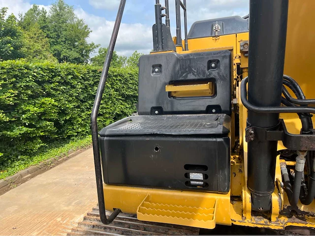 2012 caterpillar 323e l - rupsgraafmachine - afbeelding 42 van  65