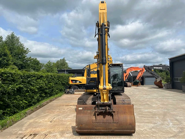 2012 caterpillar 323e l - rupsgraafmachine - afbeelding 63 van  65