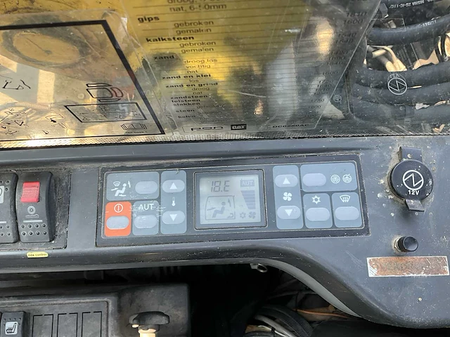 2012 caterpillar m316d banden graafmachine - afbeelding 25 van  44