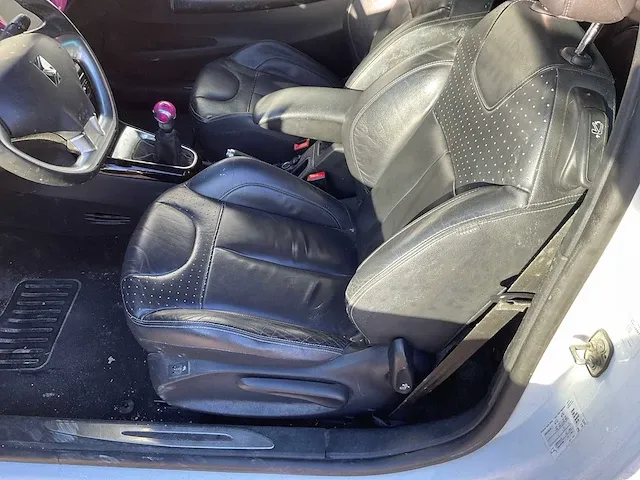 2012 citroen ds3 personenauto - afbeelding 19 van  40
