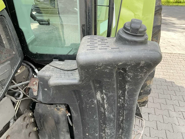2012 claas arion 520 vierwielaangedreven landbouwtractor - afbeelding 4 van  33
