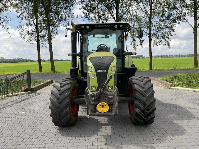 2012 claas arion 520 vierwielaangedreven landbouwtractor - afbeelding 12 van  33