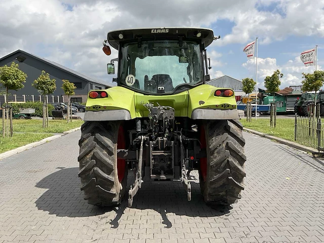 2012 claas arion 520 vierwielaangedreven landbouwtractor - afbeelding 30 van  33