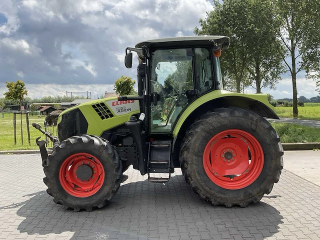 2012 claas arion 520 vierwielaangedreven landbouwtractor - afbeelding 32 van  33