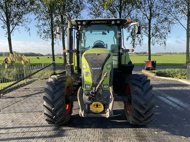 2012 claas arion 520 vierwielaangedreven landbouwtractor - afbeelding 12 van  34