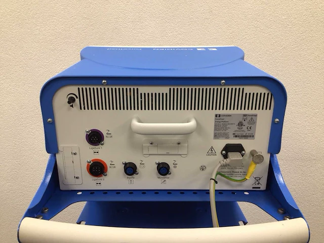 2012 covidien valleylab forcetriad elektrochirurgische unit - afbeelding 6 van  8