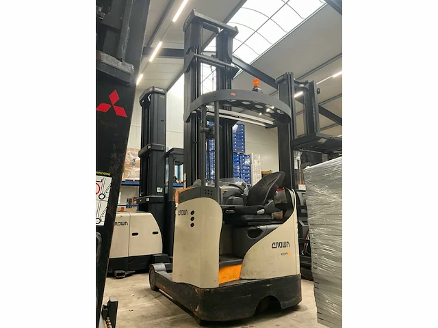 2012 crown esr 5000 reach truck - afbeelding 20 van  25