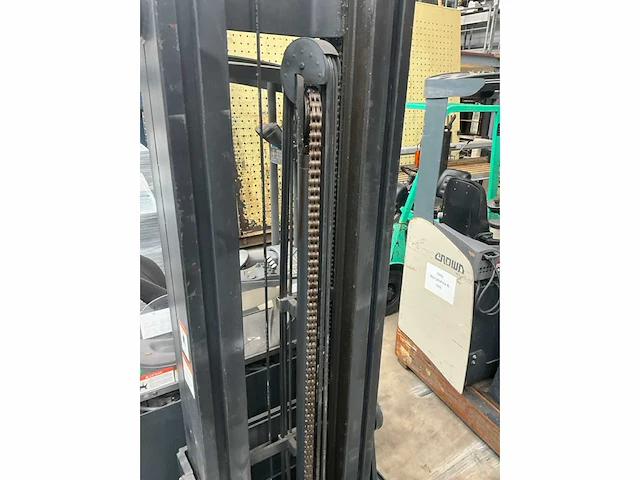 2012 crown esr 5000 reach truck - afbeelding 23 van  25