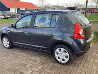 2012 dacia sandero 1.2 lauréate personenauto - afbeelding 13 van  15